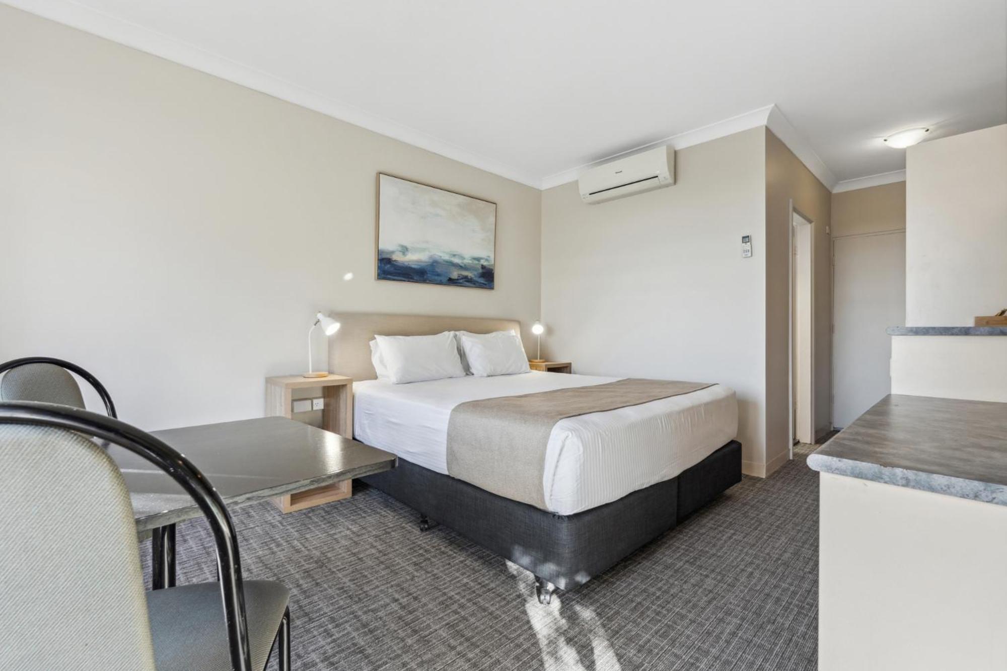 Econo Lodge Dockside Glenelg 애들레이드 외부 사진