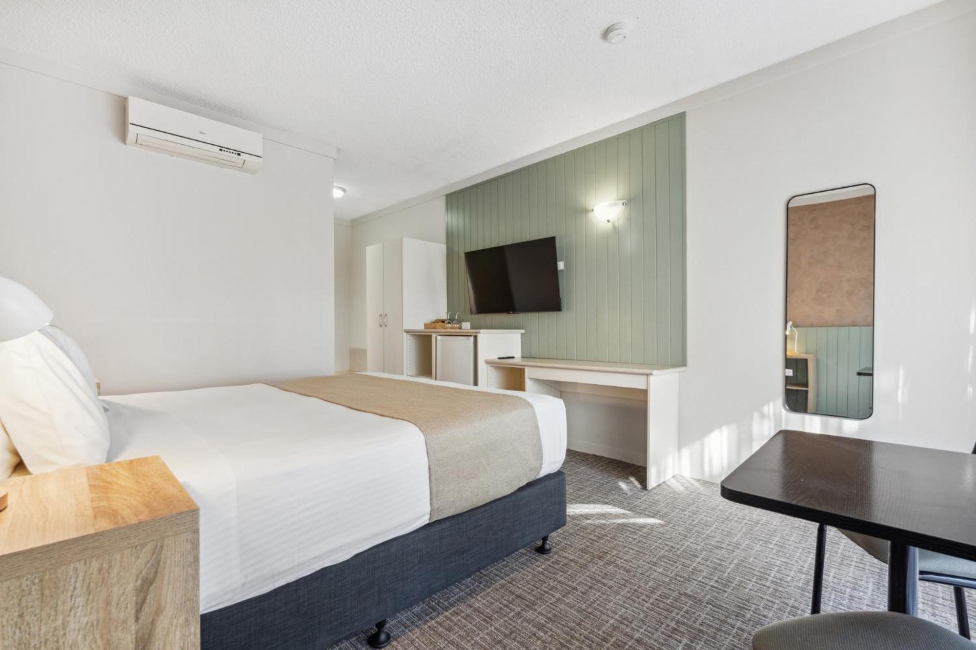 Econo Lodge Dockside Glenelg 애들레이드 외부 사진