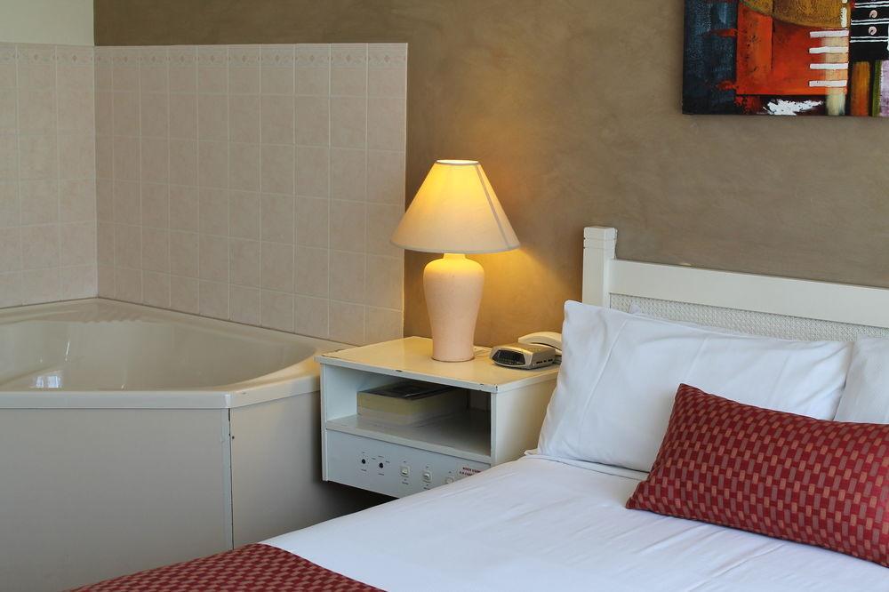 Econo Lodge Dockside Glenelg 애들레이드 외부 사진