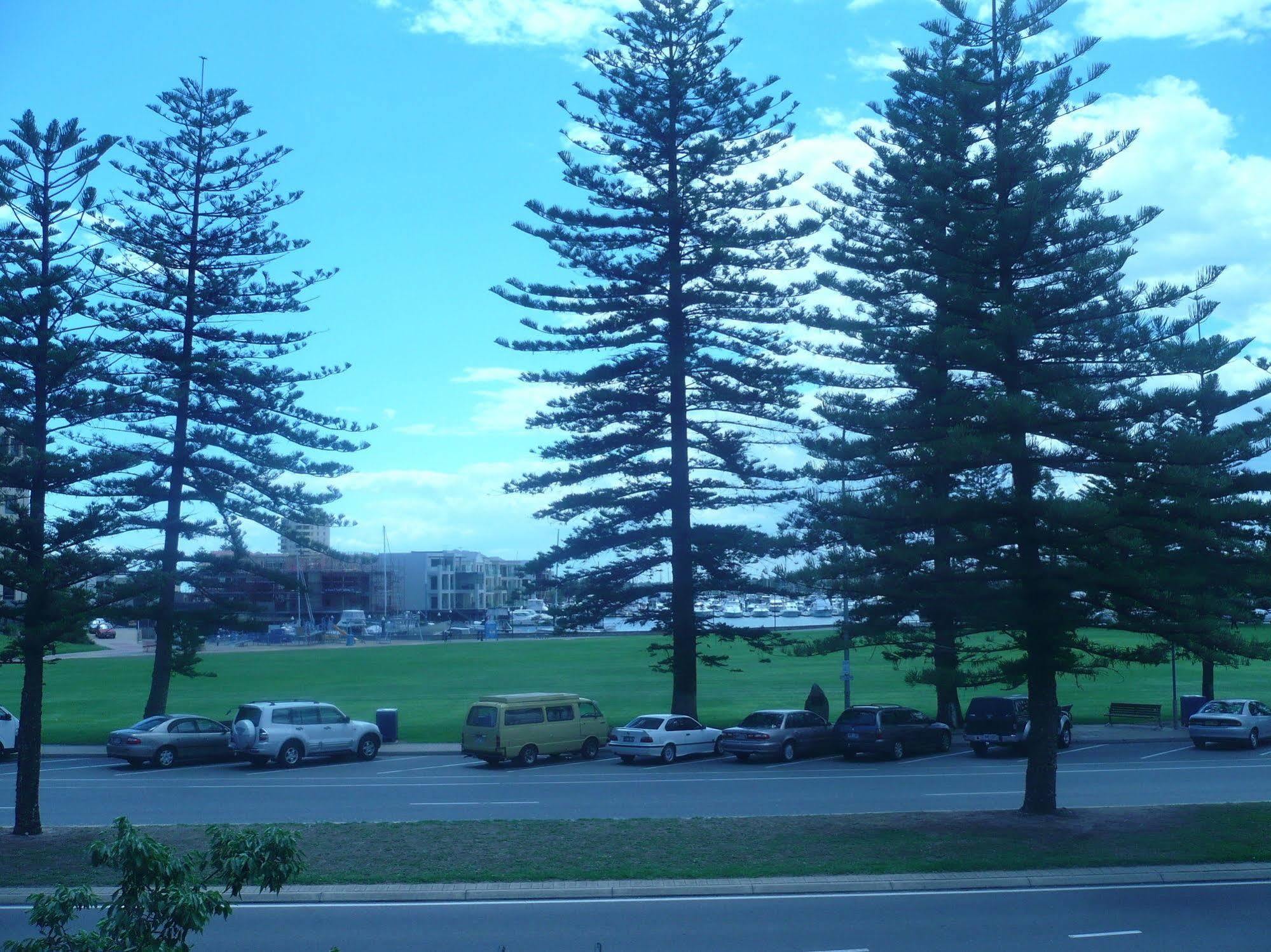 Econo Lodge Dockside Glenelg 애들레이드 외부 사진