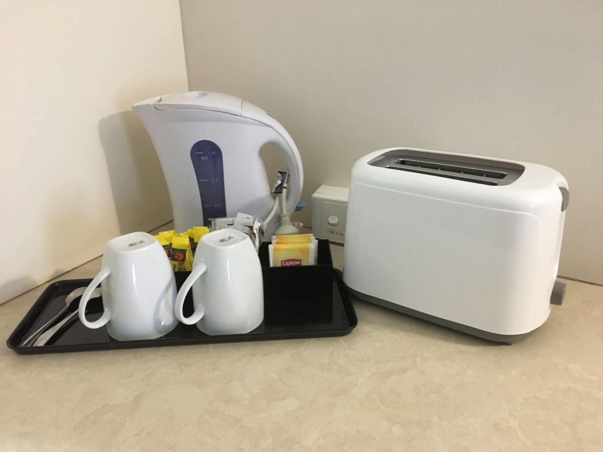 Econo Lodge Dockside Glenelg 애들레이드 외부 사진